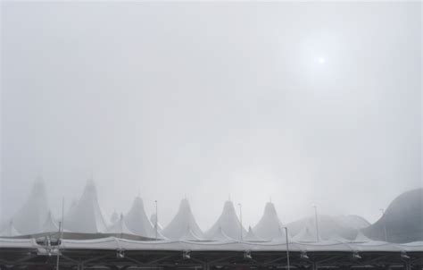 DIA ground stop lifted after fog causes low visibility